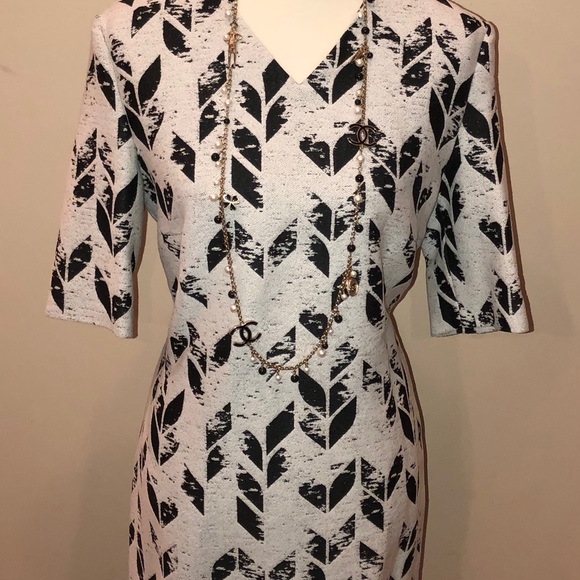 Hugo Boss Dress - Picture 5 of 7